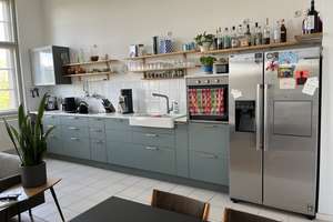 Helle 3-Zimmer-Wohnung mit Balkon in Neukölln | Zwischenmiete 11.08.2026–15.05.2027 – Die vollständige Adresse der Immobilie erhältst du vom Anbieter., 12051 Neukölln (Ortsteil), Berlin – Vorschaubild 2