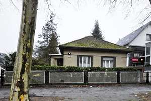 2 Häuser für Familien oder Baugrundstück