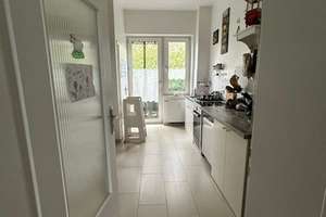 Helle 4-Zimmer-Wohnung mit Balkon und Garten im 1. OG in Düsseldorf-Heerdt – Heerdter Landstraße 246, 40549 Heerdt, Düsseldorf – Vorschaubild 2