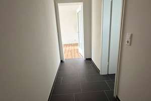 WBS-Wohnung: frisch renovierte 2-Zimmer-Etagenwohnung ab 60 J. für eine Person