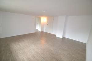Niederkassel: Haus mit Charme in Rheinnähe! 
Gemütlichkeit Innen und Außen sowie große Doppelgarage – Die vollständige Adresse der Immobilie erhältst du vom Anbieter., 53859 Niederkassel – Vorschaubild 10