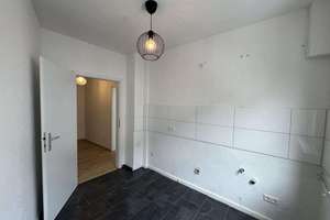 Einziehen & Wohlfühlen! Wohnung für Singles oder Paare – Marktstraße 12, 44866 Günnigfeld, Bochum – Vorschaubild 3