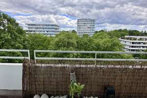 Exklusive 2-Zimmer-Wohnung an der Grenze zwischen Bogenhausen und Englschalking - Vollmöbiliert – Stolzingstraße 21, 81927 Englschalking, München – Vorschaubild 18