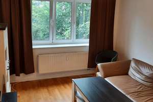  2-Zimmer-Wohnung in Leipzig-Wahren mit Balkon und EBK