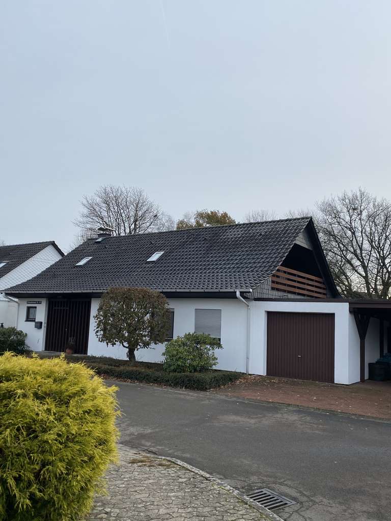 Immobilie in Burgwedel - Geräumiges Einfamilienhaus mit 6,5 Zimmern in Großburgwedel - Bild 0