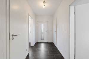 Familienfreundlich, modern, zukunftssicher – Ihr neues Zuhause in Dormagen – Kollwitzstr. 42a, 41539 Neuss (Rhein-Kreis) – Vorschaubild 8