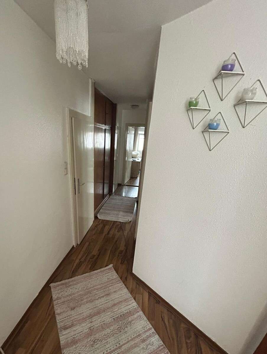 Immobilie in Worms - Voll vermietetes Zweifamilienhaus in Hochheim  - kann auch zum EFH zurück gebaut werden - Bild 11