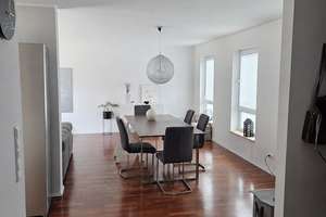 Helle 3-Zimmer-Maisonettewohnung mit großem Balkon, Garage & Einbauküche in Brühl-Kierberg – 50321 Brühl – Vorschaubild 2