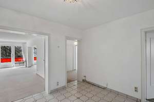 Property thumbnail 23