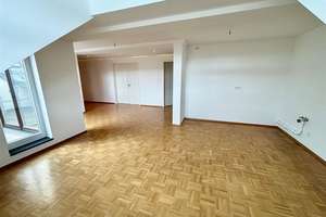 Bezugsfrei! Stilvolle Maisonette über den Dächern Leipzigs – Loggia, 2 Bäder, Aufzug & Stellplatz  – Die vollständige Adresse der Immobilie erhältst du vom Anbieter., 4103 Zentrum-Südost, Leipzig – Vorschaubild 7