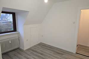 Frisch renoviert - 2 Zimmer im 2 OG – Gerhardstr. 8, 27576 Bremerhaven – Vorschaubild 15