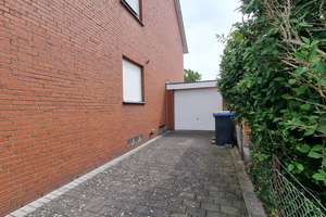 Zweifamilienhaus mit Ausbaupotential 
und zusätzlichem Baugrundstück! – Die vollständige Adresse der Immobilie erhältst du vom Anbieter., 33415 Verl – Vorschaubild 9