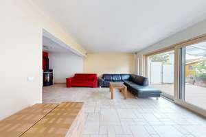 ** Reihenhaus in Bestlage Ingolstadt Süd mit Garage ** – Die vollständige Adresse der Immobilie erhältst du vom Anbieter., 85051 Münchener Straße, Ingolstadt – Vorschaubild 5