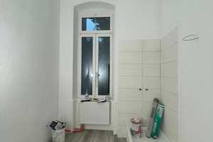 Saniertes 1 Zimmer im Erdgeschoss mit Dusche (WC im Flur) – Hartmannstraße 48, 67063 Ludwigshafen am Rhein – Vorschaubild 1