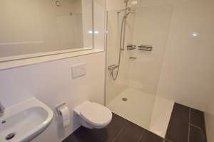 Schöne 4-Zimmer Wohnung in Hannover-Misburg, direkter Kontakt: 0511-2800618 – Hans-Werner-Lampe-Weg 5, 30629 Misburg-Nord, Hannover – Vorschaubild 7