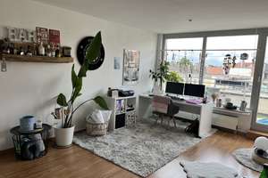 Schöne & ruhige 3-Zimmerwohnung im Lukas-Carré in Köln Neu-Ehrenfeld – Lukasstraße 12b, 50823 Neuehrenfeld, Köln – Vorschaubild 2