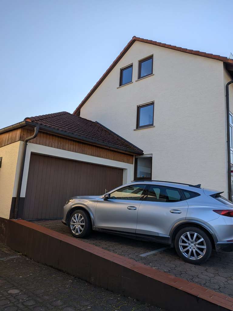 Immobilie in Eschenbach - Freistehendes Zweifamilienhaus mit Wintergarten - Bild 2