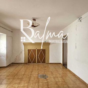 Exklusiv. Reihenhaus mit andalusischem Licht und Esprit in Alfarnatejo