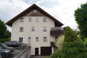 Schöne 2 Zimmer Terrassenwohnung mit Einbauküche, Garage, Keller in Weiler, gleich beziehbar – Die vollständige Adresse der Immobilie erhältst du vom Anbieter., 88171 Weiler-Simmerberg – Vorschaubild 3
