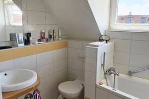 großzügig geschnittene 2-Zimmer-Maisonette-Wohnung in ruhiger, zentraler Lage – Fedderstraße 4, 79106 Stühlinger-Eschholz, Freiburg im Breisgau – Vorschaubild 7
