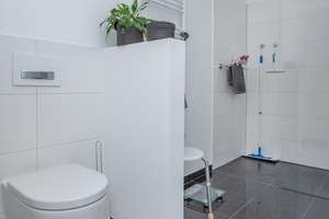 Barrierearme, moderne Etagenwohnung mit Balkon am Meierteich – Am Bruche 1, 33613 Schildesche, Bielefeld – Vorschaubild 14