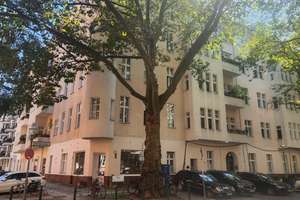Großzügiger Altbauklassiker in ruhiger Top-Citylage - Miet- und provisionsfrei – Roscherstr. 17, 10629 Charlottenburg, Berlin – Vorschaubild 2