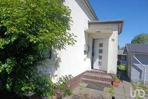 Oldenburg-Osternburg:
Charmantes 2-Familienhaus in ruhiger Stadtlage – Oldenburg (Oldenburg) – Vorschaubild 2