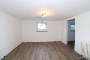Einziehen & Wohlfühlen – großzügiges Einfamilienhaus 
mit Garten, ideal für Familie, Großfamilie &  – Rosenstraße 2, 91086 Aurachtal – Vorschaubild 21