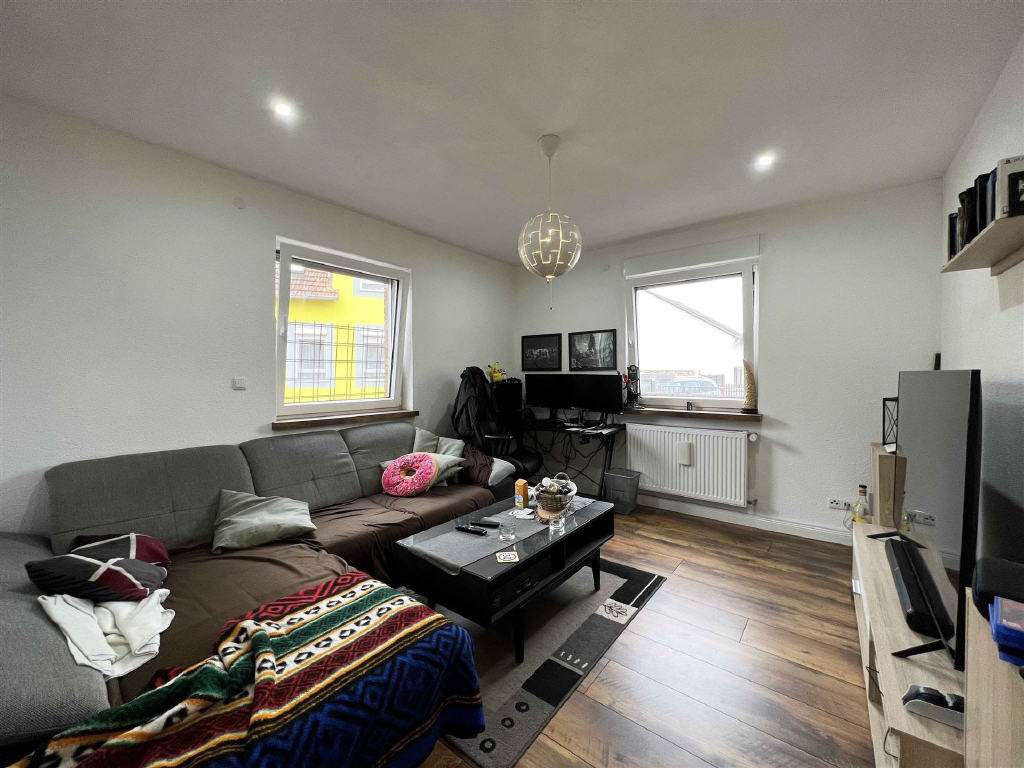 Immobilie in Grolsheim - **2 Häuser zum Preis von Einem + schöner Garten** in ruhiger Lage von Grolsheim - Bild 9