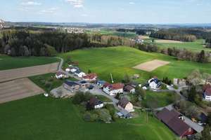 Großzügige Doppelhaushälfte in Waldburg-Egg mit Alpenblick & 2 Garagen – Die vollständige Adresse der Immobilie erhältst du vom Anbieter., 88289 Waldburg – Vorschaubild 3
