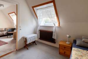Gepflegtes Reihenmittelhaus mit Garten, ruhig und zentral in Husum gelegen. – Die vollständige Adresse der Immobilie erhältst du vom Anbieter., 25813 Husum – Vorschaubild 31