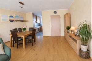 Gepflegtes Reihenmittelhaus in Düsseldorf-Wittlaer – Die vollständige Adresse der Immobilie erhältst du vom Anbieter., 40489 Wittlaer, Düsseldorf – Vorschaubild 4