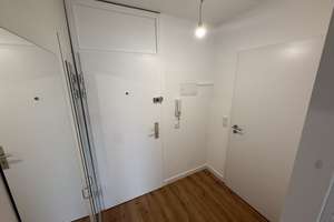 Seniorenwohnanlage ab 60J. : Helle 1,5-Zimmer Wohnung im 3. OG mit Balkon in Dortmund-Brackel – 44309 Brackel (Ortsteil), Dortmund – Vorschaubild 2