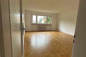 Helle 3-Zimmerwohnung mit Balkon in Stuttgart-Degerloch! – Die vollständige Adresse der Immobilie erhältst du vom Anbieter., 70597 Waldau, Stuttgart – Vorschaubild 2