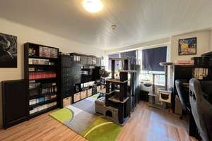 Property thumbnail 2