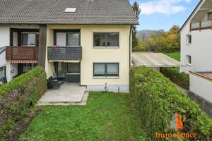 *** TRAUMHAFTES WOHNEN IN RUHIGER LAGE *** DHH MIT GARTEN UND NEUER HEIZUNG *** – Die vollständige Adresse der Immobilie erhältst du vom Anbieter., 86441 Zusmarshausen – Vorschaubild 1