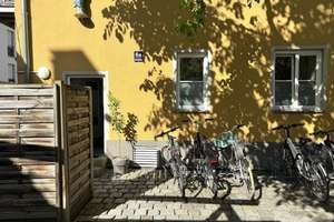 Sehr schöne 2-Zimmer Wohnung in Augsburgs Innenstadt – Die vollständige Adresse der Immobilie erhältst du vom Anbieter., 86152 Georgs- und Kreuzviertel, Augsburg – Vorschaubild 2