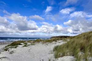 -KP auf Anfrage- Reetgedecktes Refugium: Inseltraum direkt hinter dem Deich in Vitte, Hiddensee! – Die vollständige Adresse der Immobilie erhältst du vom Anbieter., 18565 Insel Hiddensee – Vorschaubild 4