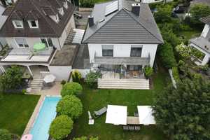 LUXURIÖS SANIERTE VILLA MIT KAMIN IN RUHIGER & REPRÄSENTATIVER LAGE – Brunnenstr 4, 63263 Offenbach (Kreis) – Vorschaubild 1