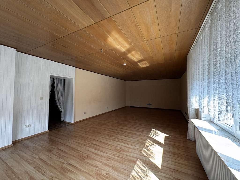 Immobilie in Rosengarten - ***NENNDORF***EINFAMILIENHAUS MIT SEP. WOHNUNG UND GARAGEN ZU VERKAUFEN*** - Bild 4