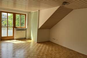 Lichtdurchflutete 2-Zimmer-Wohnung mit Balkon in Regensburg Steinweg – ideal für Singles und Paare! – Bayerwaldstr. 49, 93059 Steinweg-Pfaffenstein, Regensburg – Vorschaubild 3