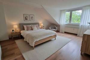 DG-Traum mit Balkon & XXL-Wohnzimmer in Duisburg-Röttgersbach – Kaiser-Friedrich-Straße 223, 47167 Röttgersbach, Duisburg – Vorschaubild 4