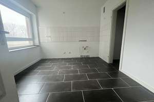 Großzügige 4-Zimmer-Wohnung im Essener Süden! – Jacobsallee 4, 45239 Heidhausen, Essen – Vorschaubild 4