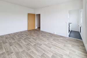 1-Zimmer-Wohnung mit Singleküche am Gorbitzbach! **AB SOFORT**! – Braunsdorfer Straße 117, 1159 Gorbitz-Ost, Dresden – Vorschaubild 3