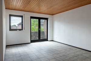 Gepflegte 3-Zimmer-Wohnung mit zwei Balkonen, Fußbodenheizung und Stellplatz – Die vollständige Adresse der Immobilie erhältst du vom Anbieter., 41236 Heyden, Mönchengladbach – Vorschaubild 3