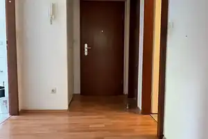 Pracht Immobilien- 2 Zimmer Wohnung mit Stellplatz und Balkon im Grünen – Hans-Böckler-Str. 179, 42109 Wuppertal – Vorschaubild 4
