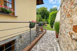 Exklusives Familiendomizil mit Wellnessbereich, Sonnengarten, Garage, 3 Stellplätzen, beste Wohnlage – Die vollständige Adresse der Immobilie erhältst du vom Anbieter., 65191 Bierstadt, Wiesbaden – Vorschaubild 15