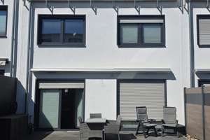 Modernes Reihenhaus | 153 m² | Energieklasse A+ | provisionsfrei | Top Lage Galgenberg – Die vollständige Adresse der Immobilie erhältst du vom Anbieter., 31135 Marienburger Höhe / Galgenberg, Hildesheim – Vorschaubild 2