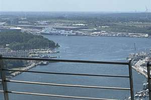 Hoch gelegene 2-Zimmer-Ecksuite mit herrlichem Trave- und Meerblick – 23570 Travemünde, Lübeck – Vorschaubild 12