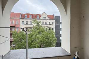Bezugsfreie Altbauwohnung mit Balkon und Erker in phänomenaler Charlottenburger Lage – Helmholtzstraße 24, 10587 Charlottenburg, Berlin – Vorschaubild 53